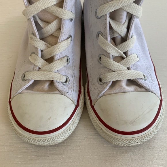 Kids Converse shoes (size 10) - Picture 2 of 8